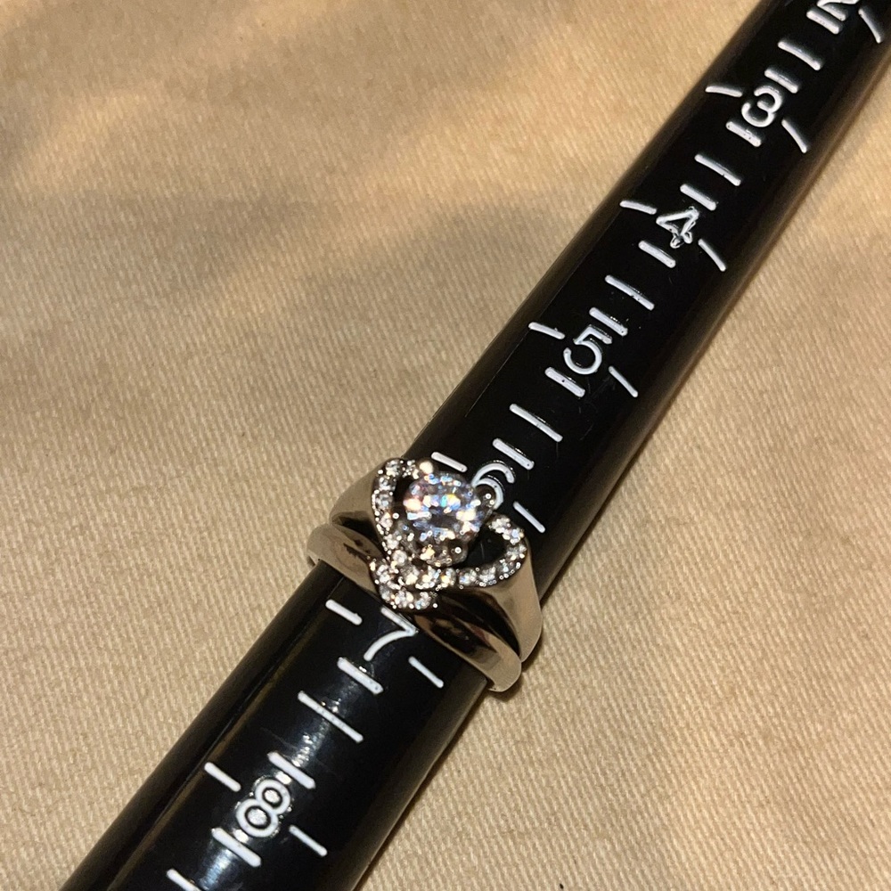 18k gp heart ring 💍 set lab created 💎 diamond - Picture 2 of 8
